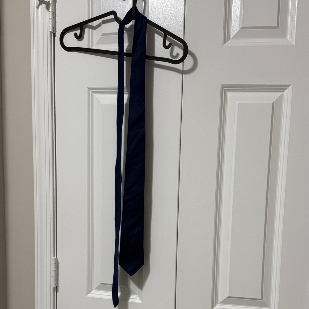 Frank & Oak Silk Deep Blue Tie